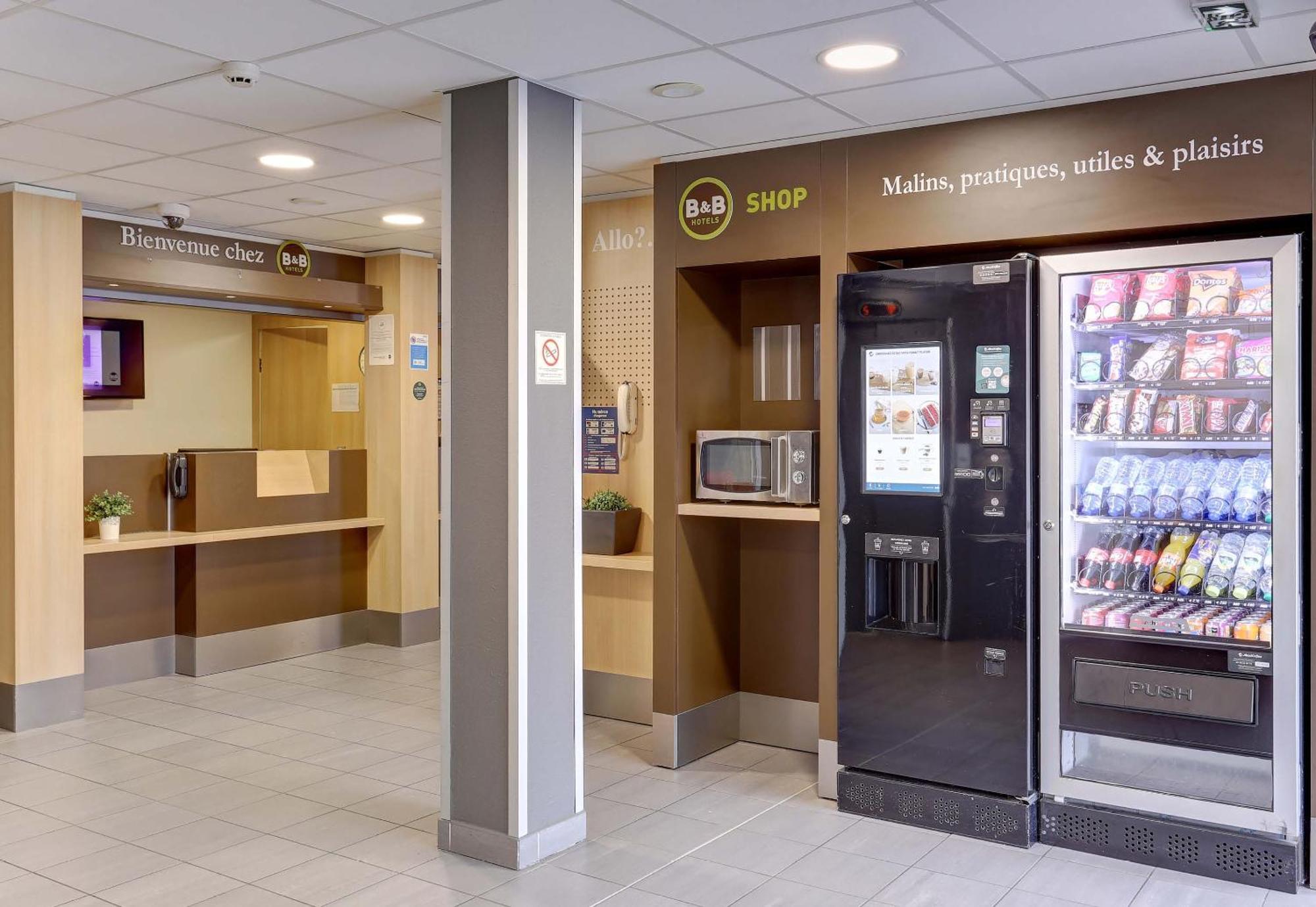 B&B Hotel Reims Centre Gare Bagian luar foto